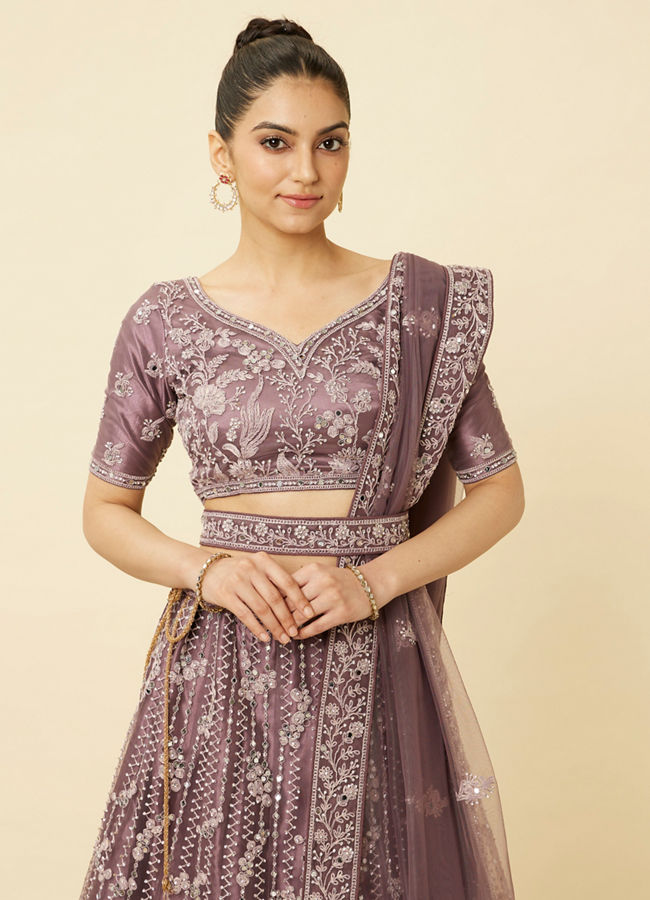 alt message - Mohey Women Mulberry Purple Floral Patterned Embellished Lehenga image number 1